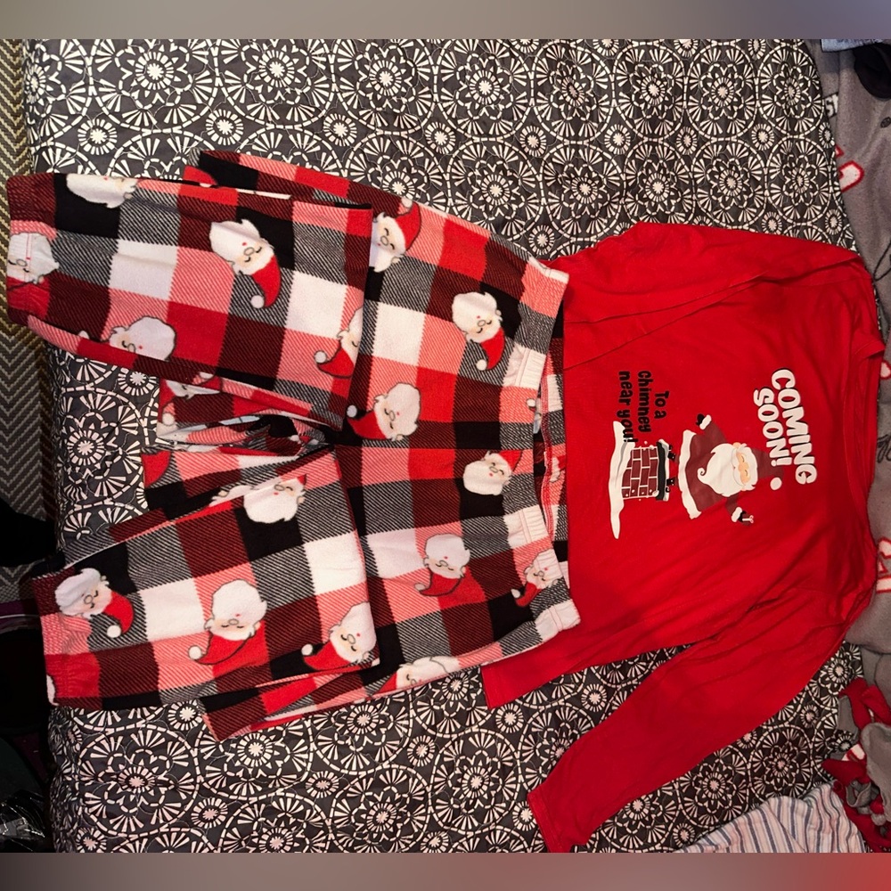 Women’s (Petite) Red Santa Plaid Holiday Pajama Set